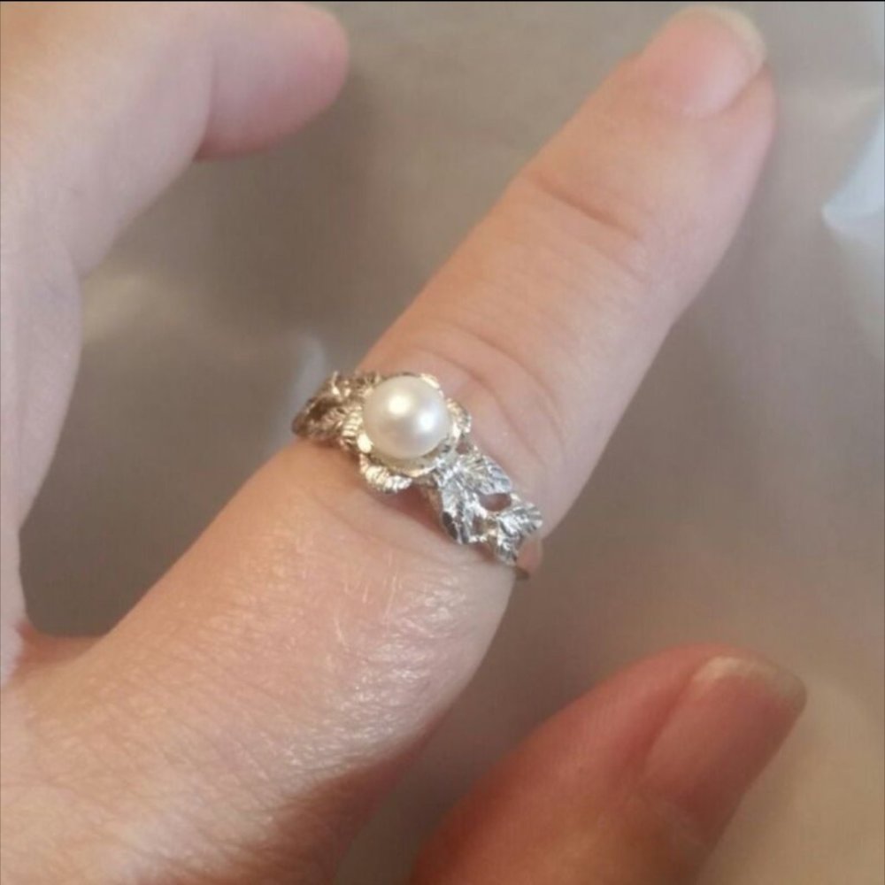 Sterling Daisy Cultured Pearl Ring